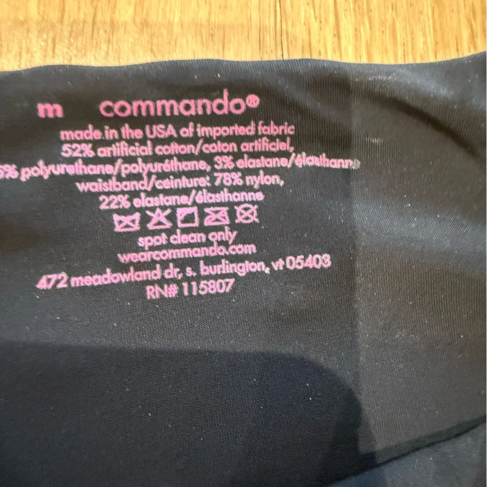 Pair of Commando Patent Midi Skirts Black & Tan, Size M - Picture 4 of 7